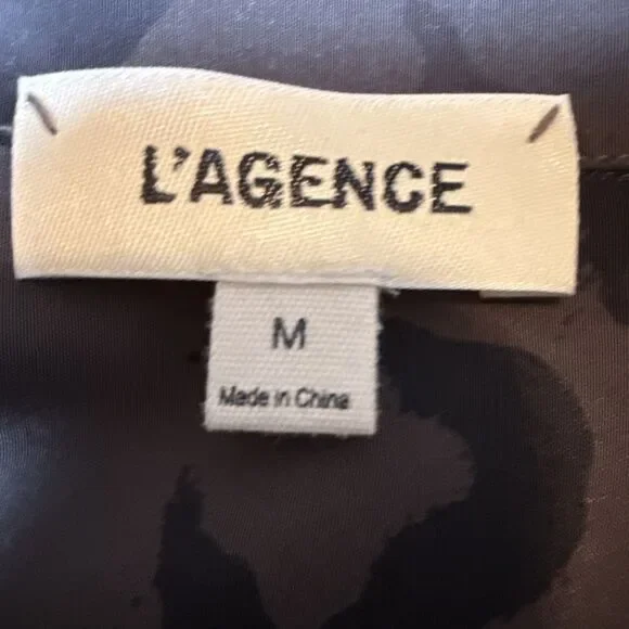 L Agence Button Front 3/4 Sleeve Abstract Silk Dress Purple Size M Designer Luxe - Picture 15 of 16